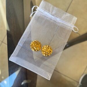 Chanel 24k gold plated matelasse earrings